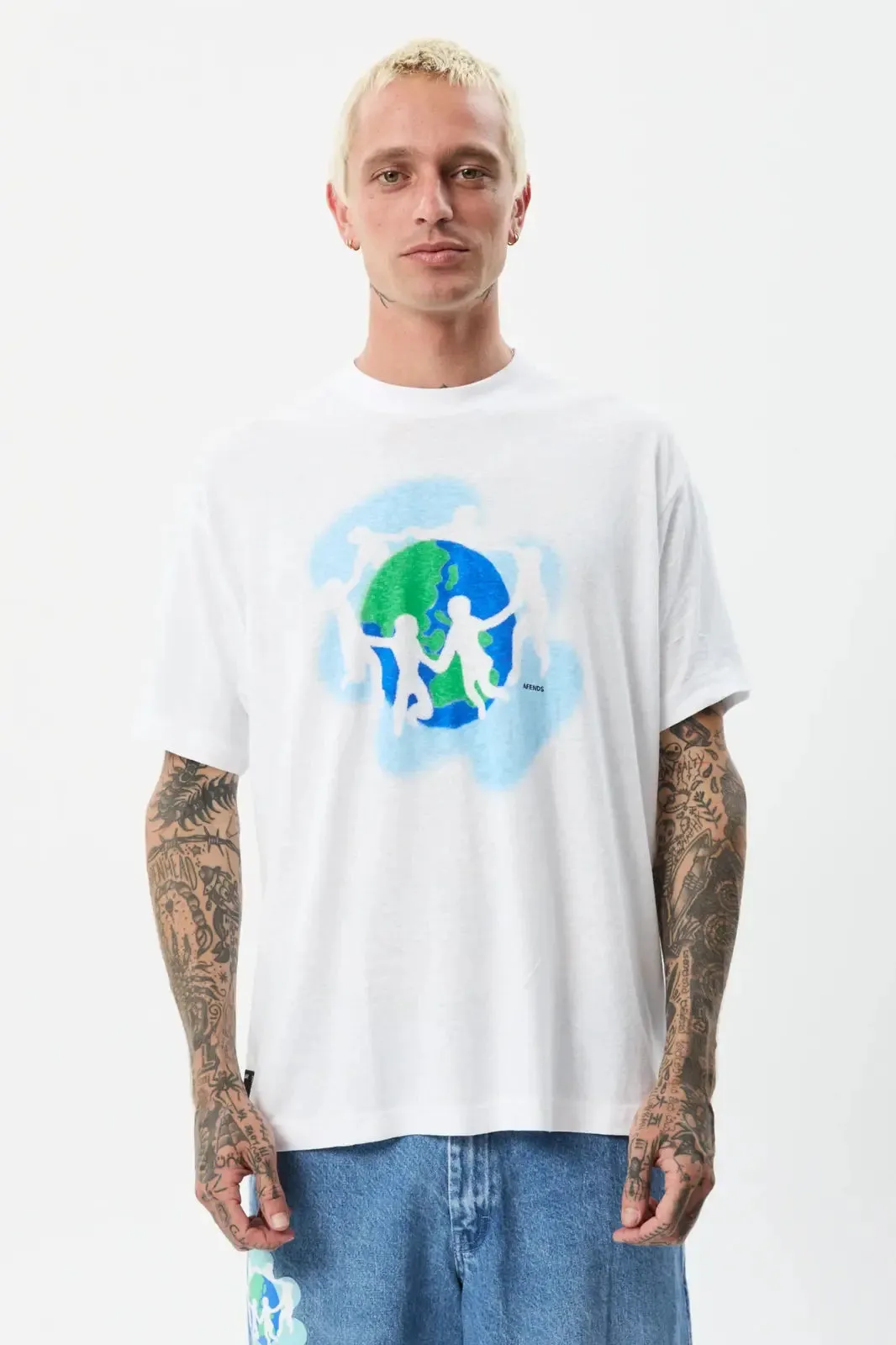 Afends cosmic hemp oversized tee - white