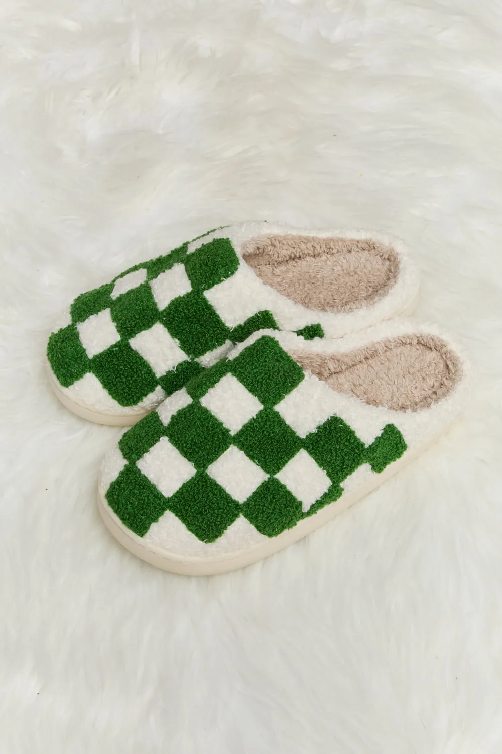 *APP EXCLUSIVE* Checkered Print Plush Slide Slippers