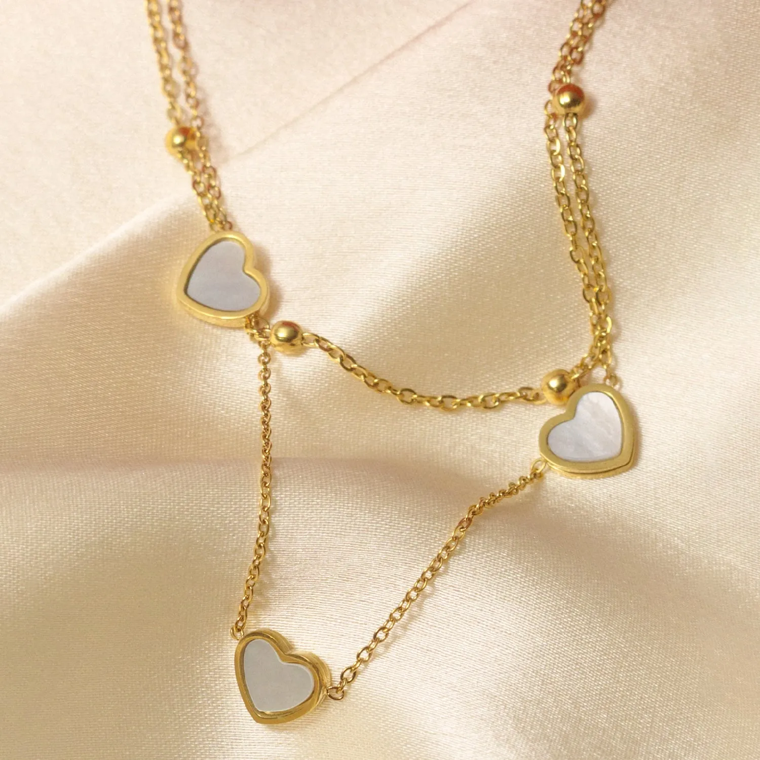 Artklim Gold Plated 3 Hearts Pendant Necklace