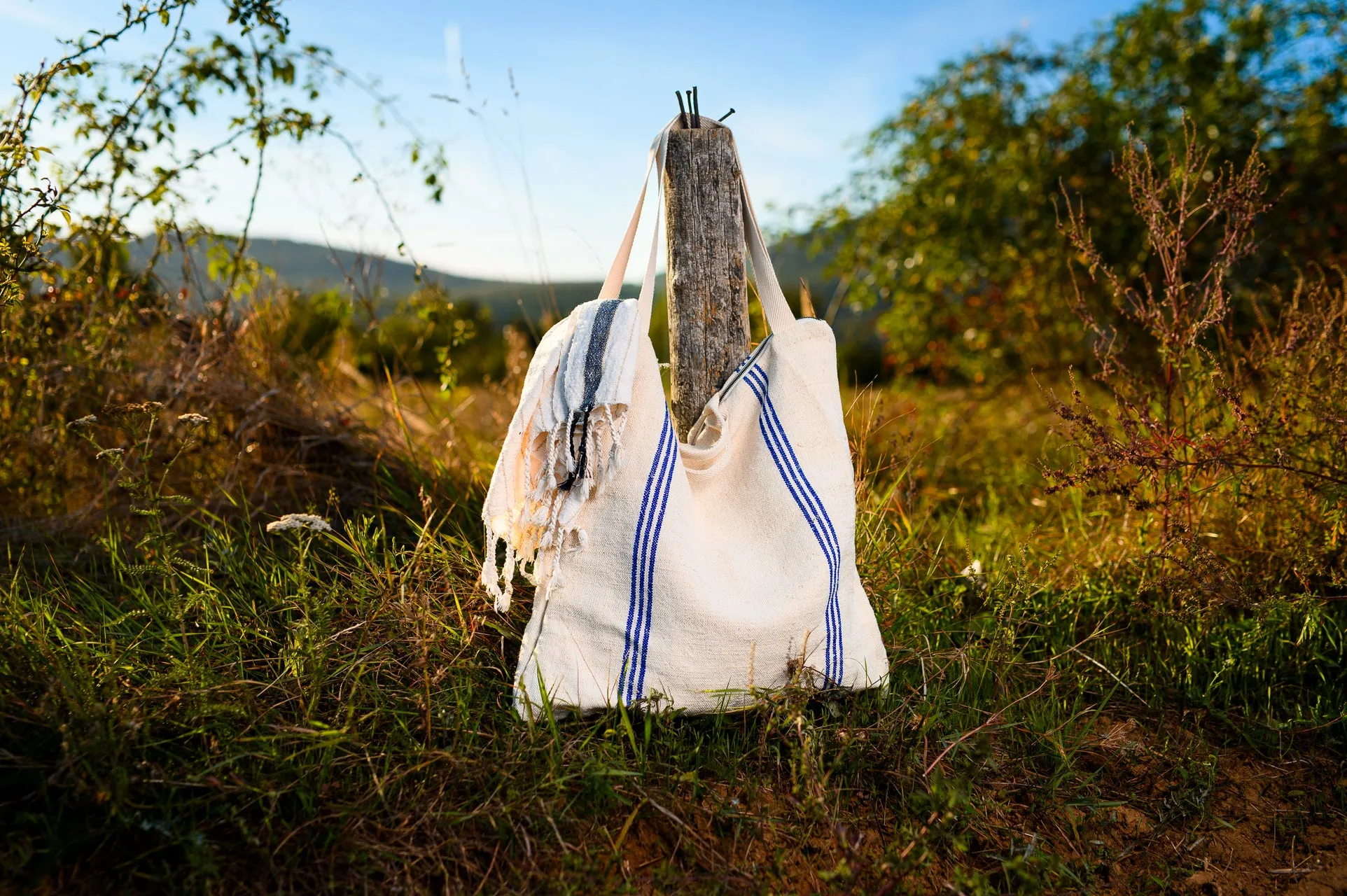 Bag: Antique grainsack bag from Hungary - BG257