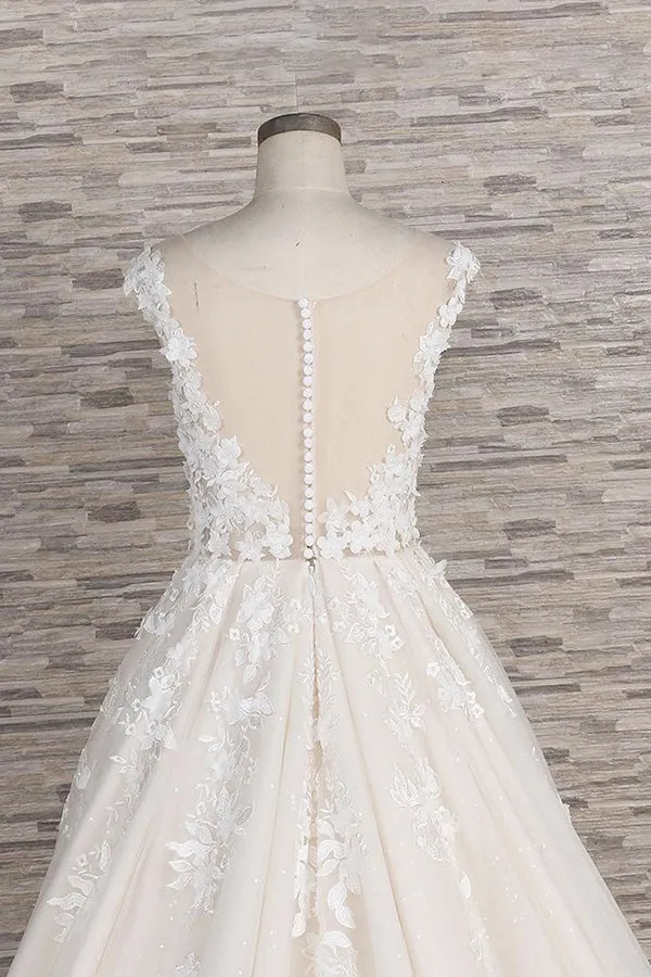 Beautiful Long A-line Tulle Lace Appliques Backless Wedding Dress