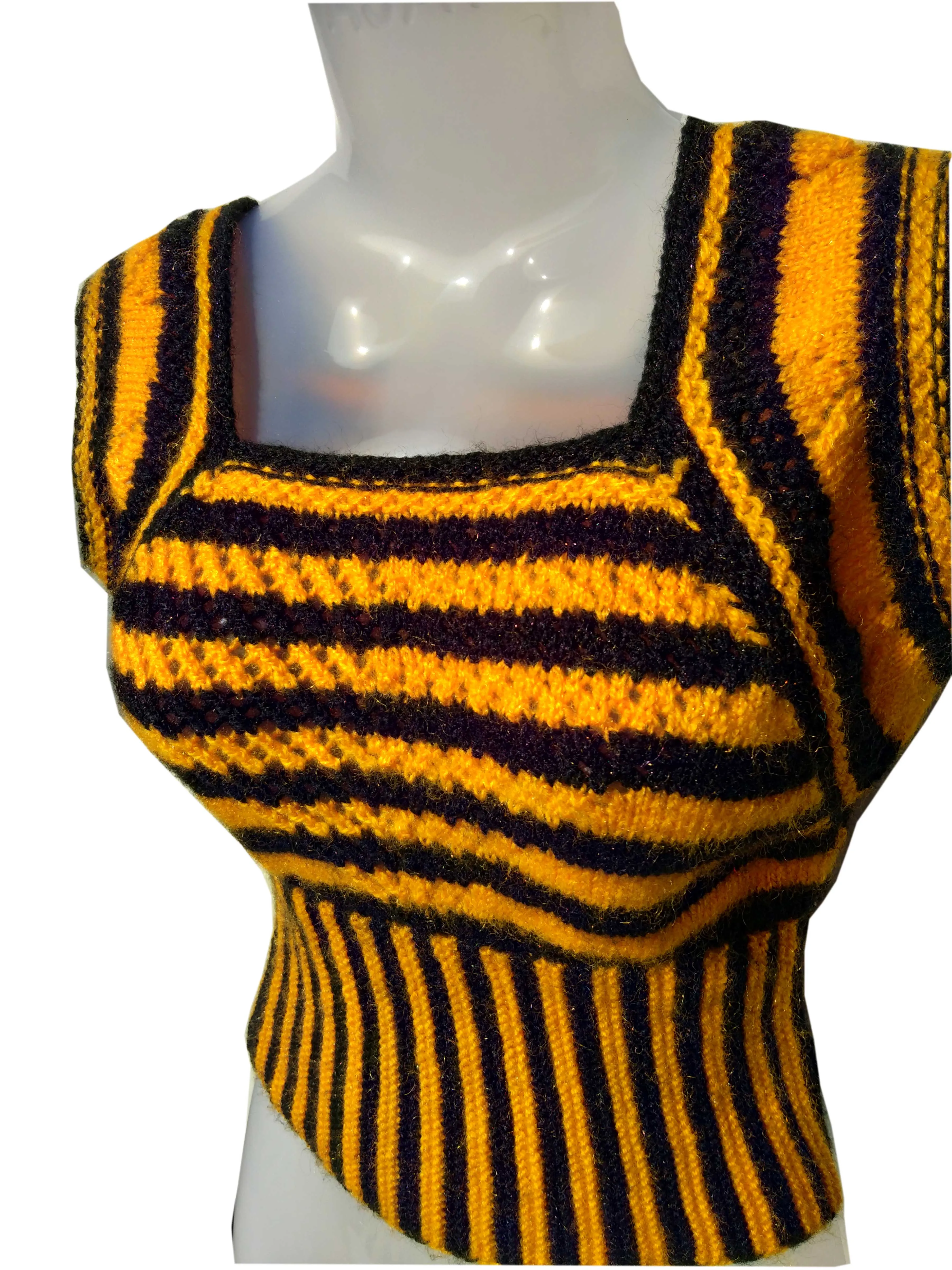 Beautiful Solid Color Unique Knitted Pattern Cap Sleeve Women Blouse - Yellow & Black