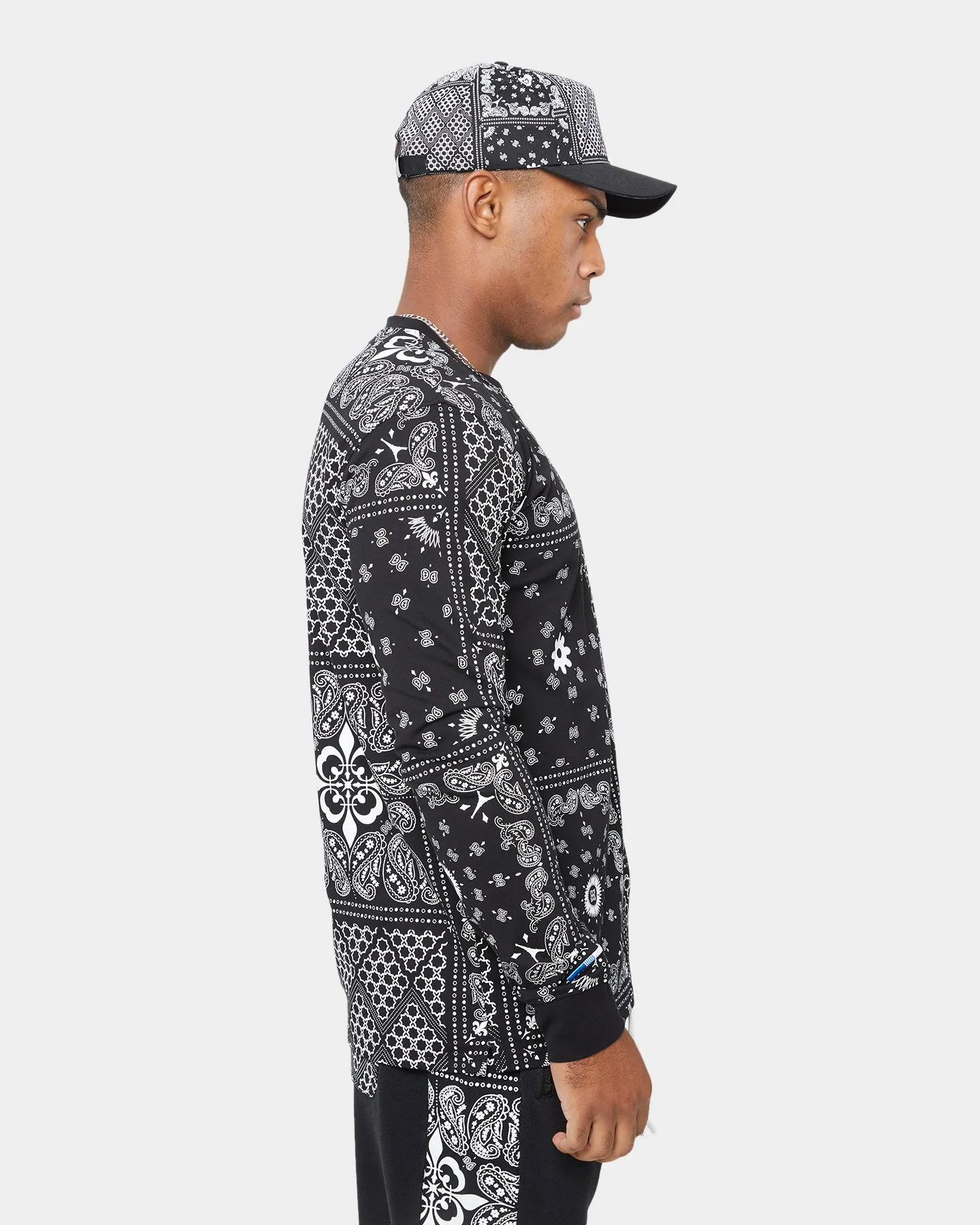 Carre Bandana Ultra Classic Long Sleeve T-Shirt Black