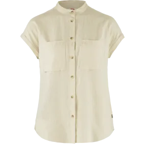 Fjällräven Women&#x27;s Övik Hemp Shirt Short Sleeve Chalk White | Buy Fjällräven Women&#x27;s Övik Hemp Shirt Short Sleeve Chalk White here | Outnorth