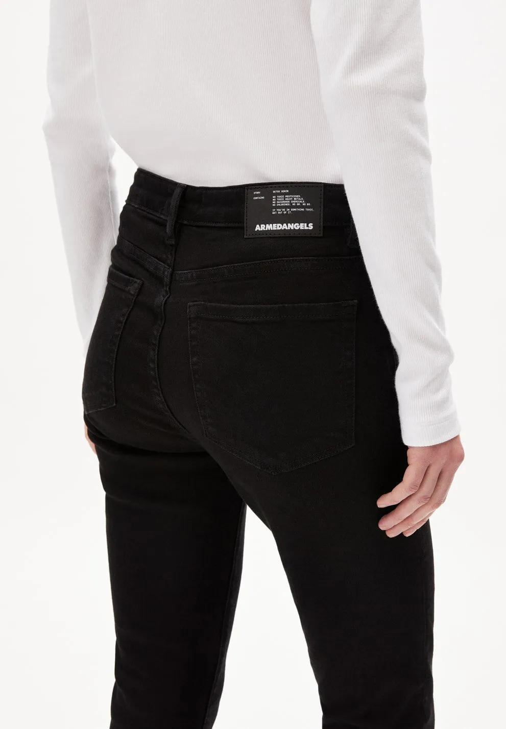 Jeans TILLAA X STRETCH black night | ARMEDANGELS