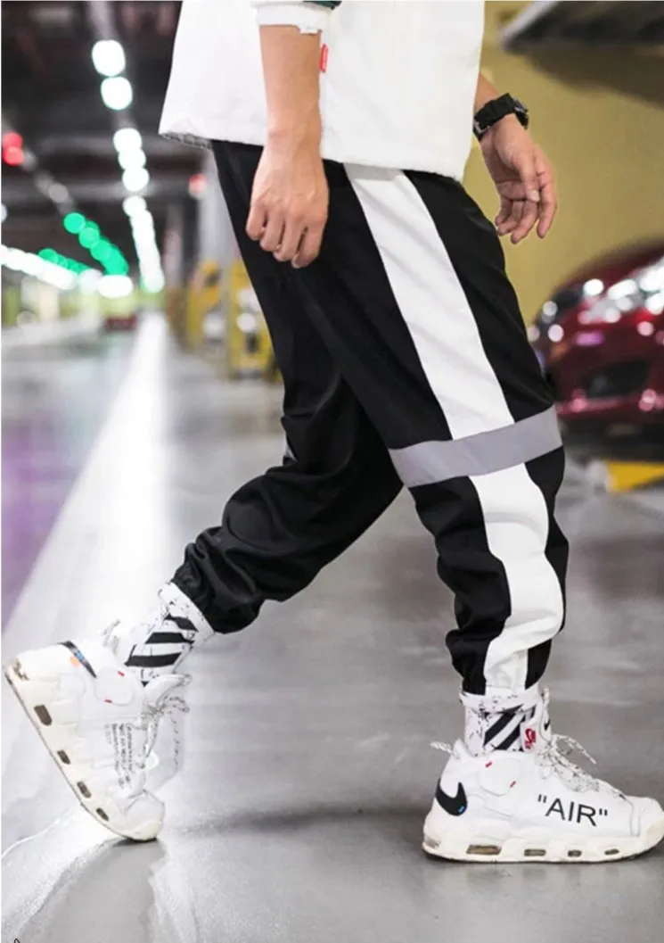 Men's Sweatpants With Reflective Stripe