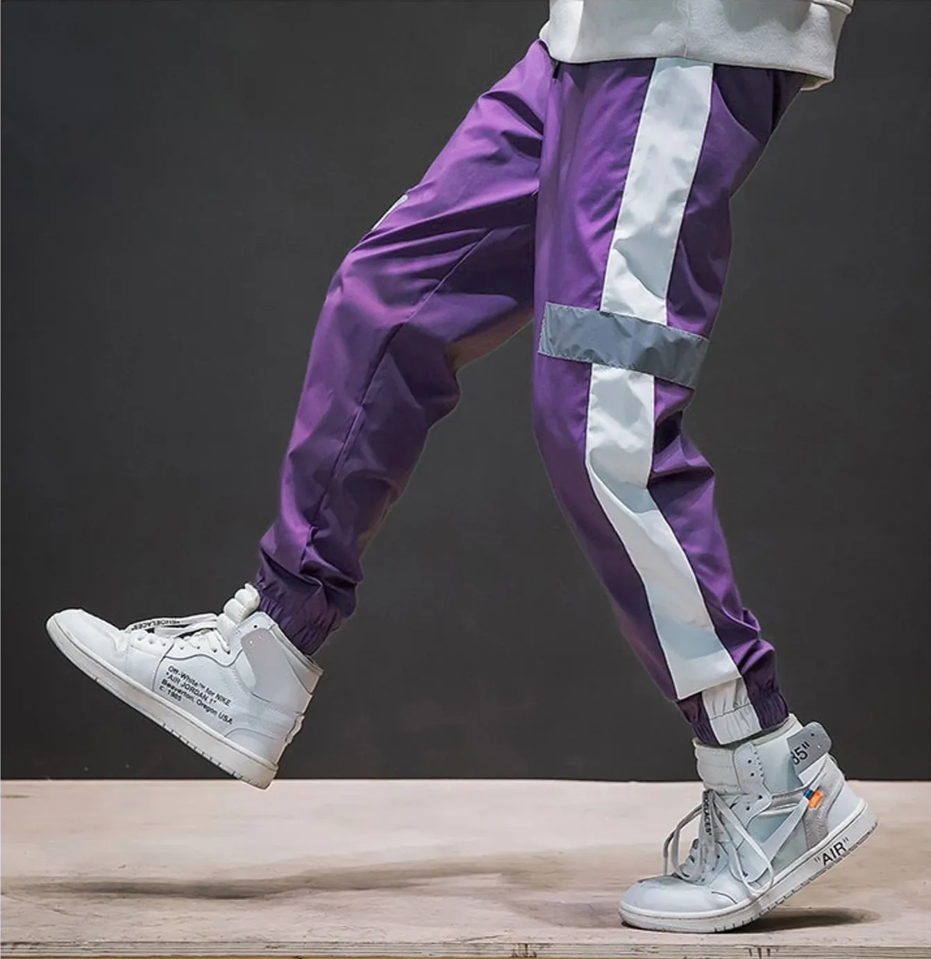 Men's Sweatpants With Reflective Stripe