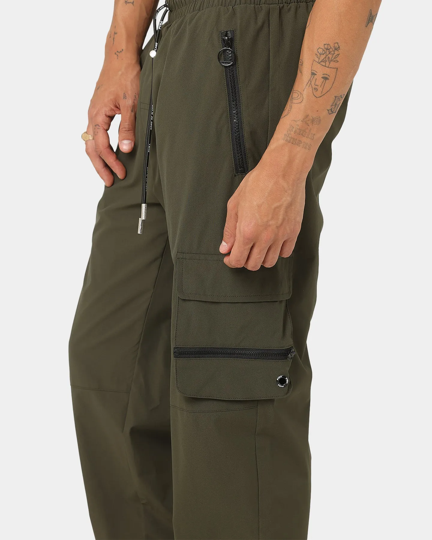 PYRA Nero Cargo Pants Olive