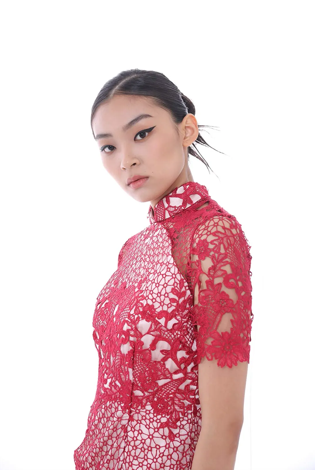 Red Floral Lace Quarter Sleeves Qipao