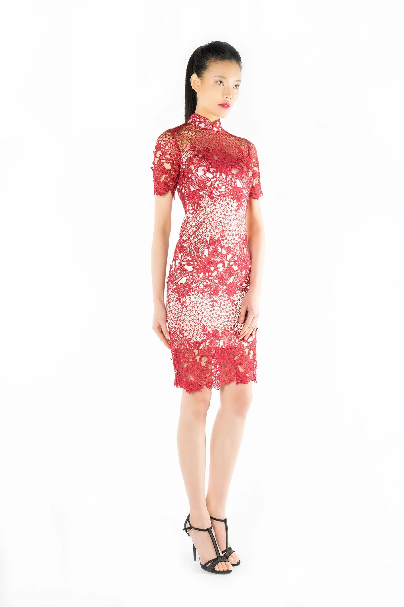 Red Floral Lace Quarter Sleeves Qipao