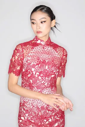 Red Floral Lace Quarter Sleeves Qipao