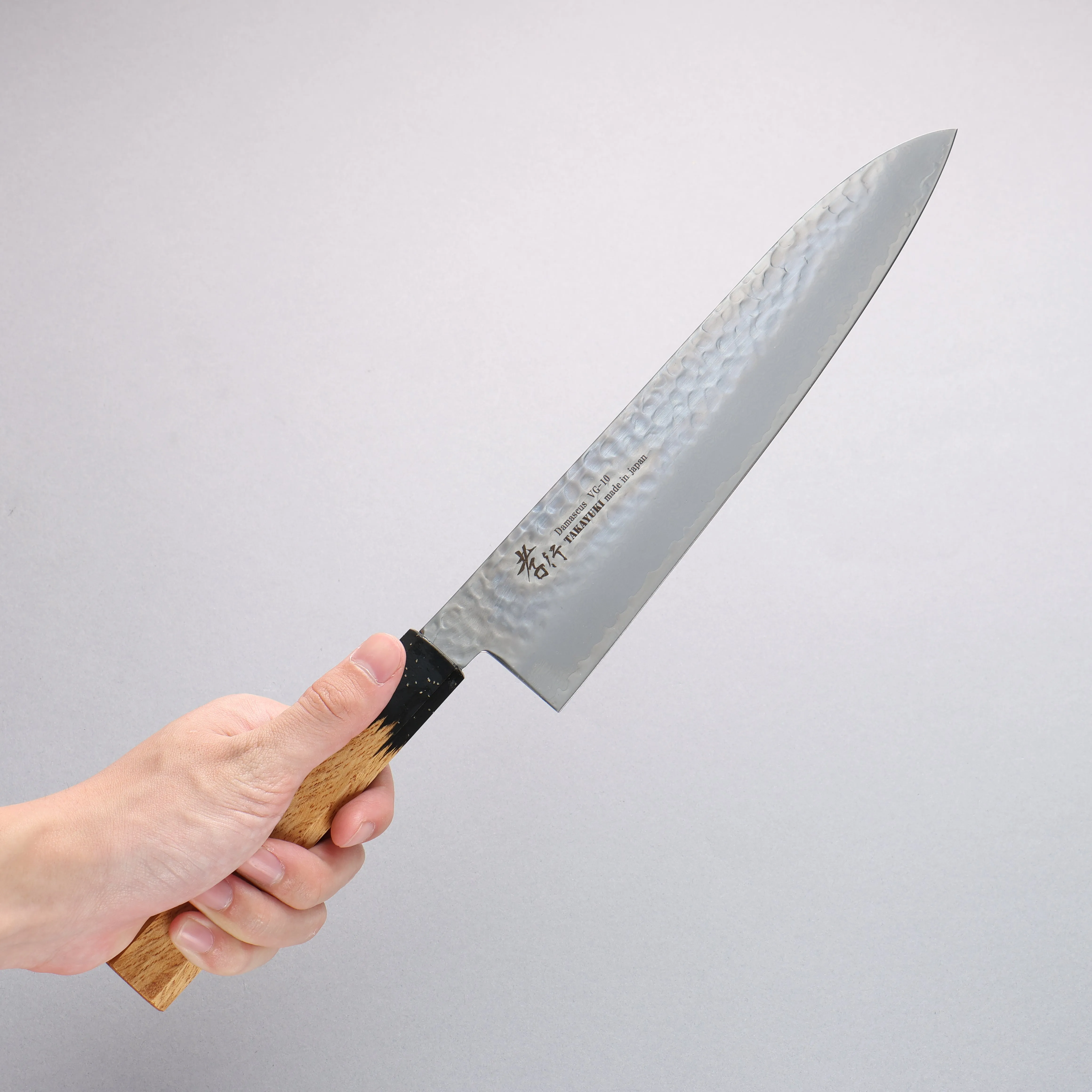 Sakai Takayuki VG10 33 Layer Damascus Gyuto 240mm Live oak Lacquered (Kokushin) Handle