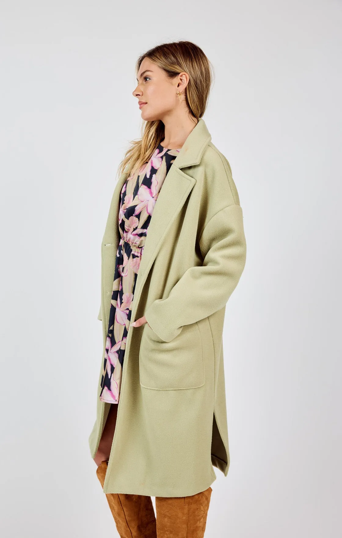 Sharon Buttoned Long Coat