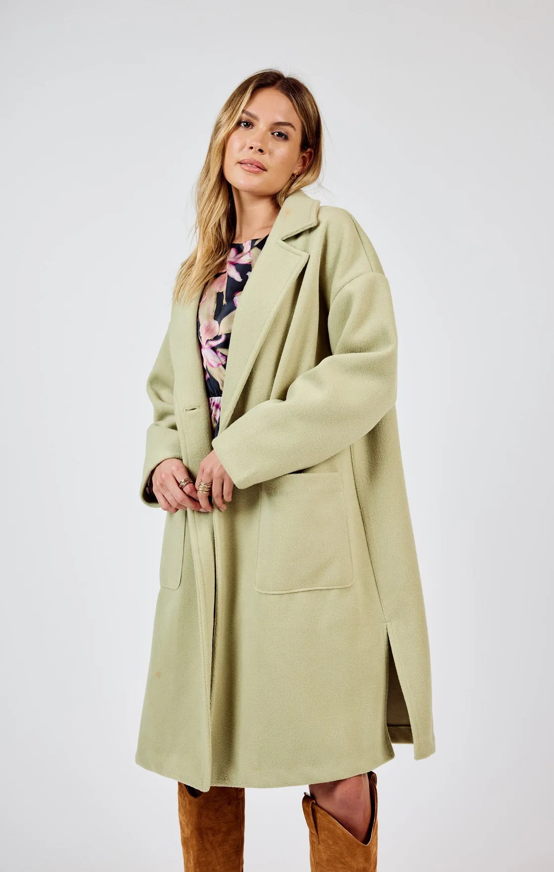 Sharon Buttoned Long Coat