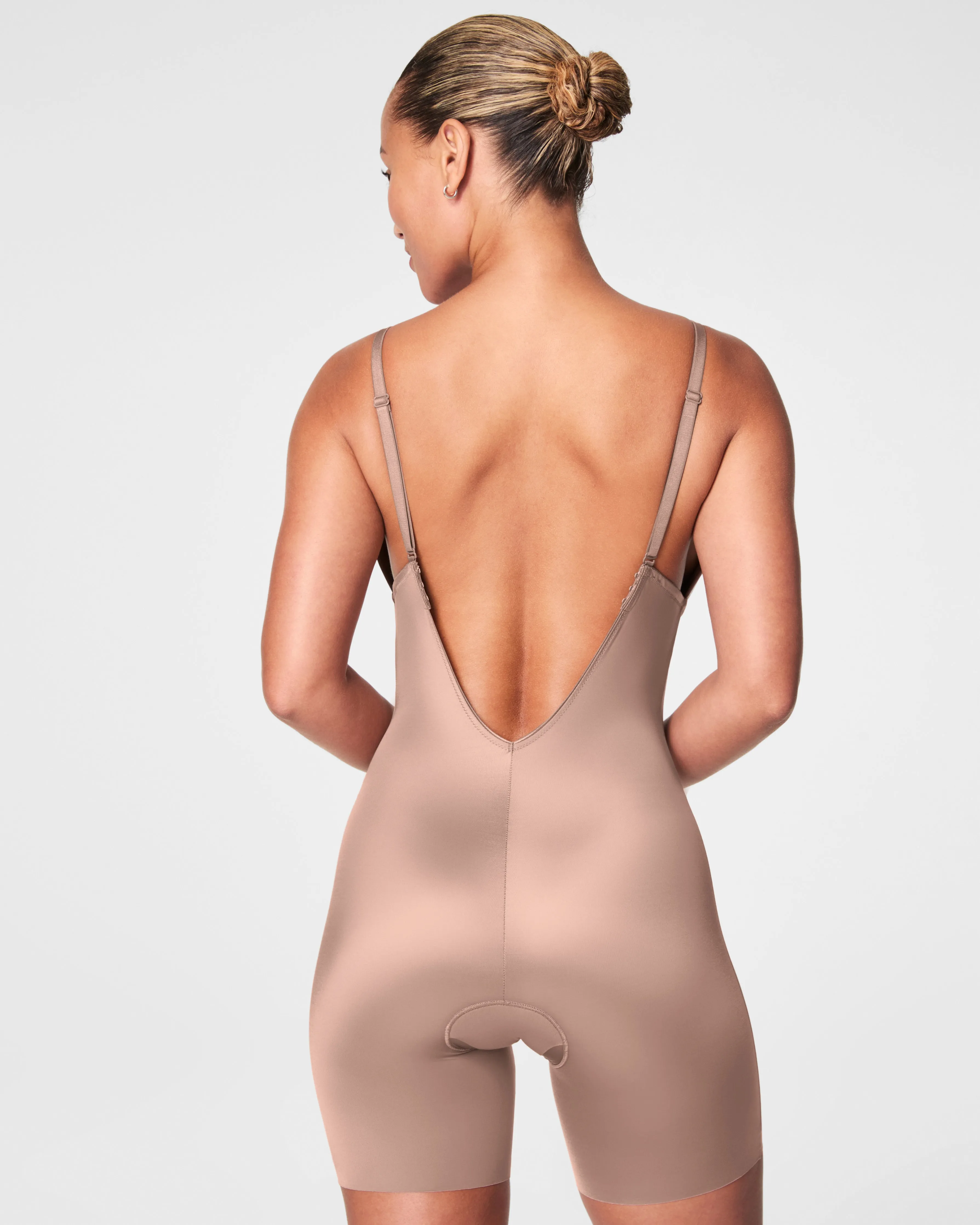 SPANXshape™ Suit Your Fancy Plunge Low-Back Mid-Thigh Bodysuit