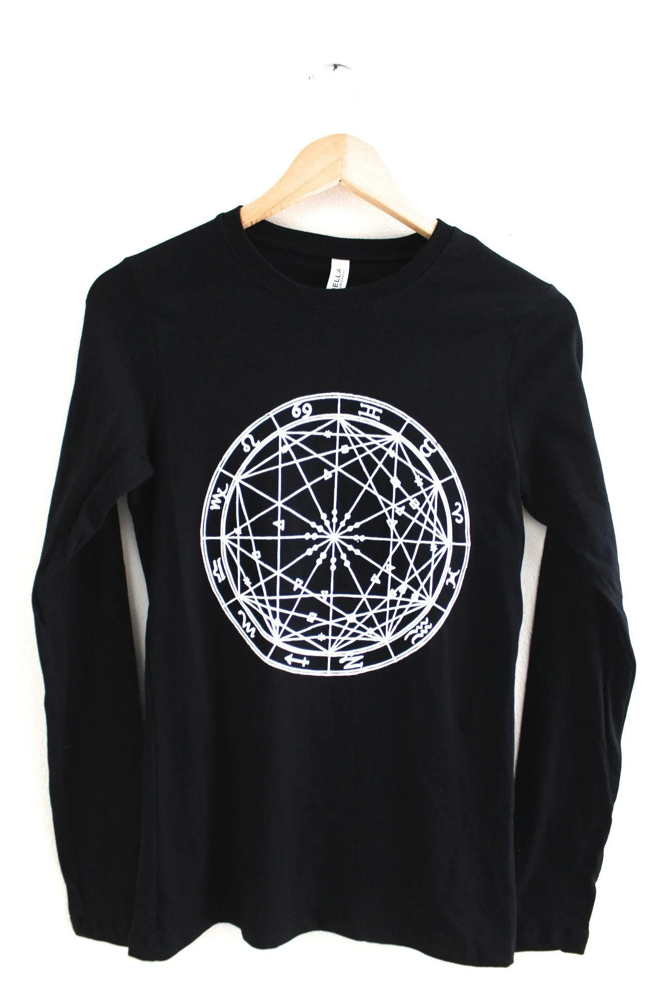 Zodiac Wheel Women's Graphic Black Long Sleeve Tee